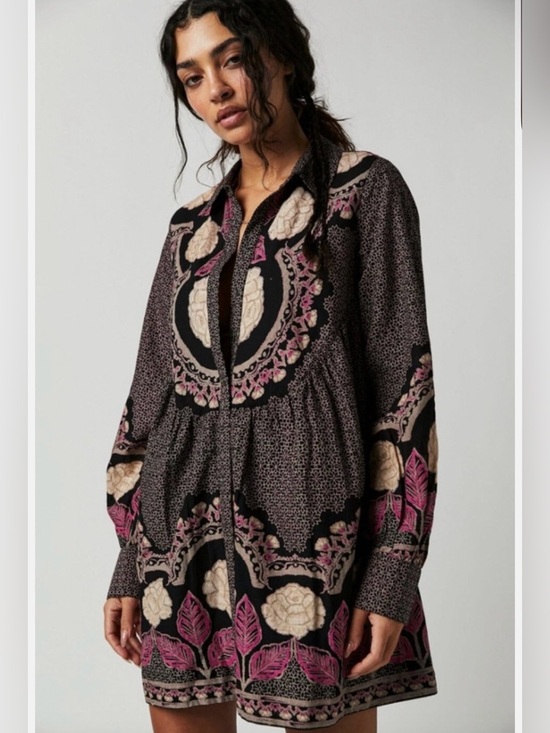 Free People Dresses & Skirts - Free People Smell The Roses Mini Dress